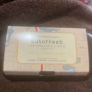 White Barn Autfresh Car Fragrance Kit - Warm Vanilla Sugar